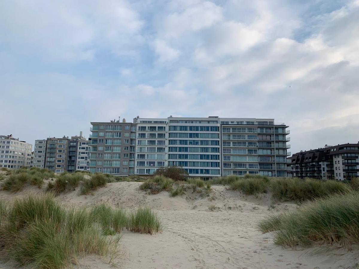 Cabien Zeedijk Oostduinkerke Apartment Exterior foto